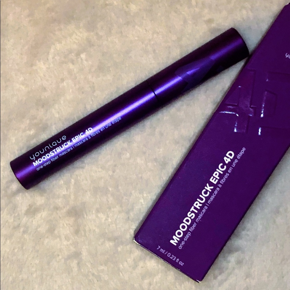 Younique Moodstruck Epic 4D 1-Step Fiber Mascara